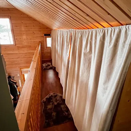 Cozy Arctic Lakeside With Private Sauna *
