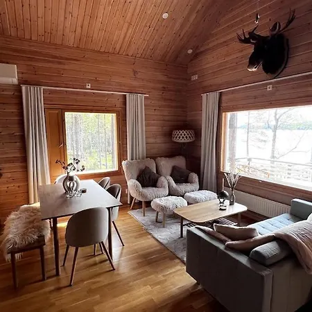 Cozy Arctic Lakeside With Private Sauna * 펠로