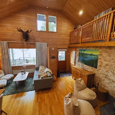 Cozy Arctic Lakeside With Private Sauna Дом отдыха Пелло